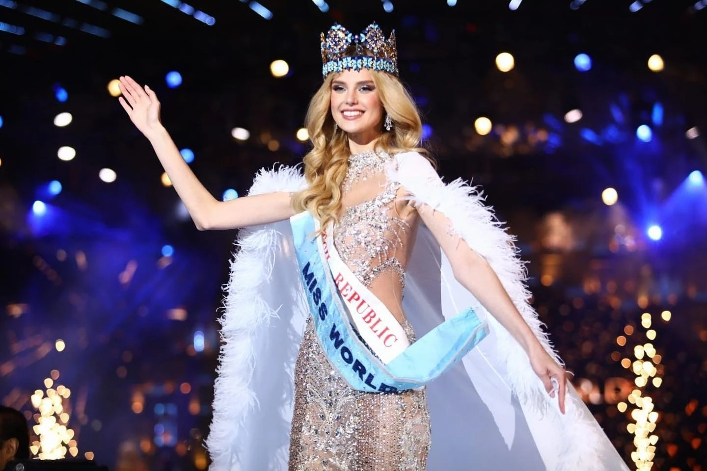 The Doll-like Beauty of the New Miss World